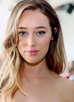 Alycia Debnma-Carey Photo